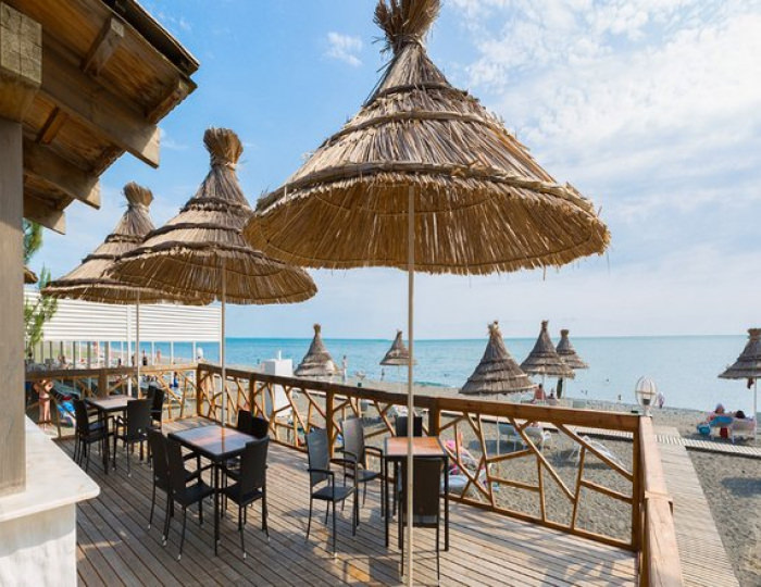 Услуги и спорт